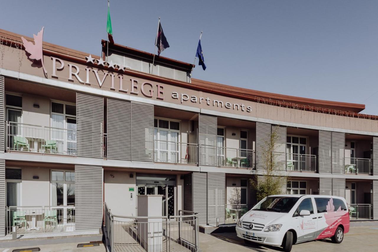 Privilege Apartments Vimercate Exterior photo