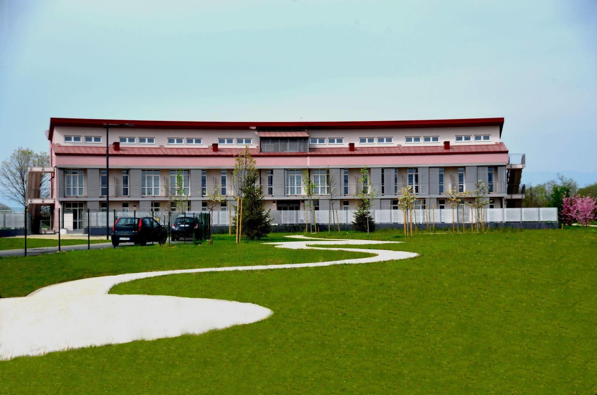 Privilege Apartments Vimercate Exterior photo